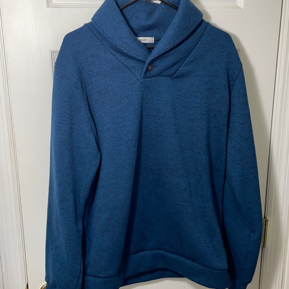 H2H Blue Sweater with Thick Collar